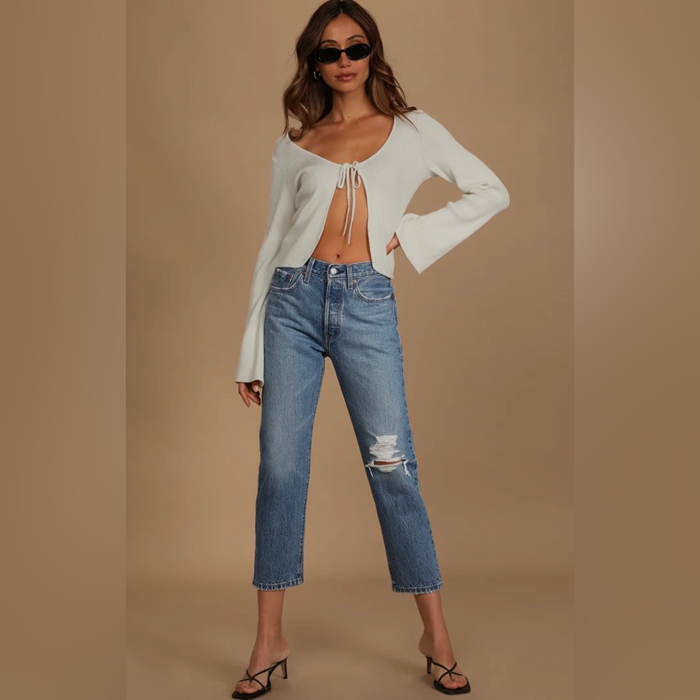 LEVI’S Cropped Original 501 in Size 29